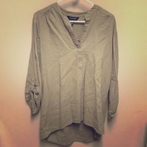 Ellen Tracy Three Quarter Cargo Shirt